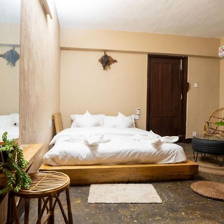 The Weavers Inn Lalitpur Экстерьер фото